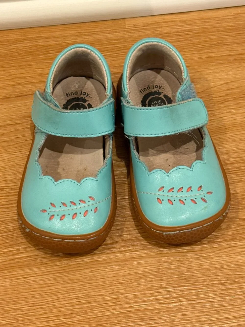 Livie & Luca teal velcro